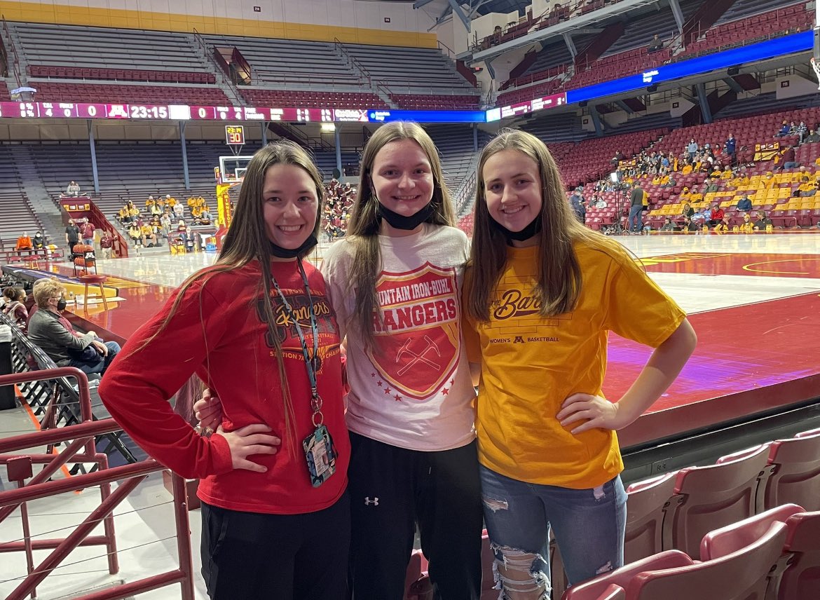 Excited to announce i’ve received an offer from @GopherWBB ! Thanks @Lindsay_13 @shimmy33 @kellyroysland for giving me this opportunity!