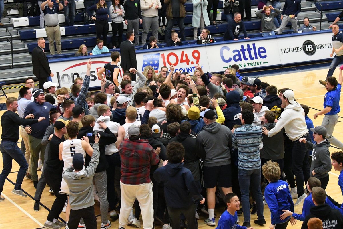 cunebulldogs's tweet photo. "The Road to KC" for the 2021-22 @CUNEmbb featured buzzer beaters, court storms (3!), GPAC championships and memories that will never fade. It's a team worthy of 126 pages of photos, text and stats to capture it all.

THE ROAD TO KC (PDF) ➡️ https://t.co/BFhZkOyRN9 https://t.co/lYHW8jKgNH