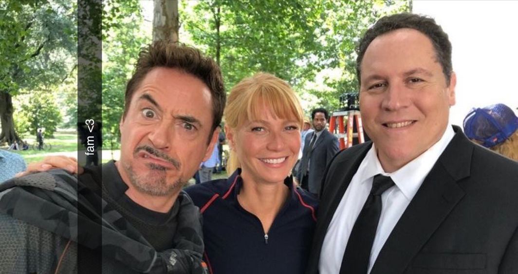 MarvelsContent's tweet photo. family <3 https://t.co/UpyLSjwBU7