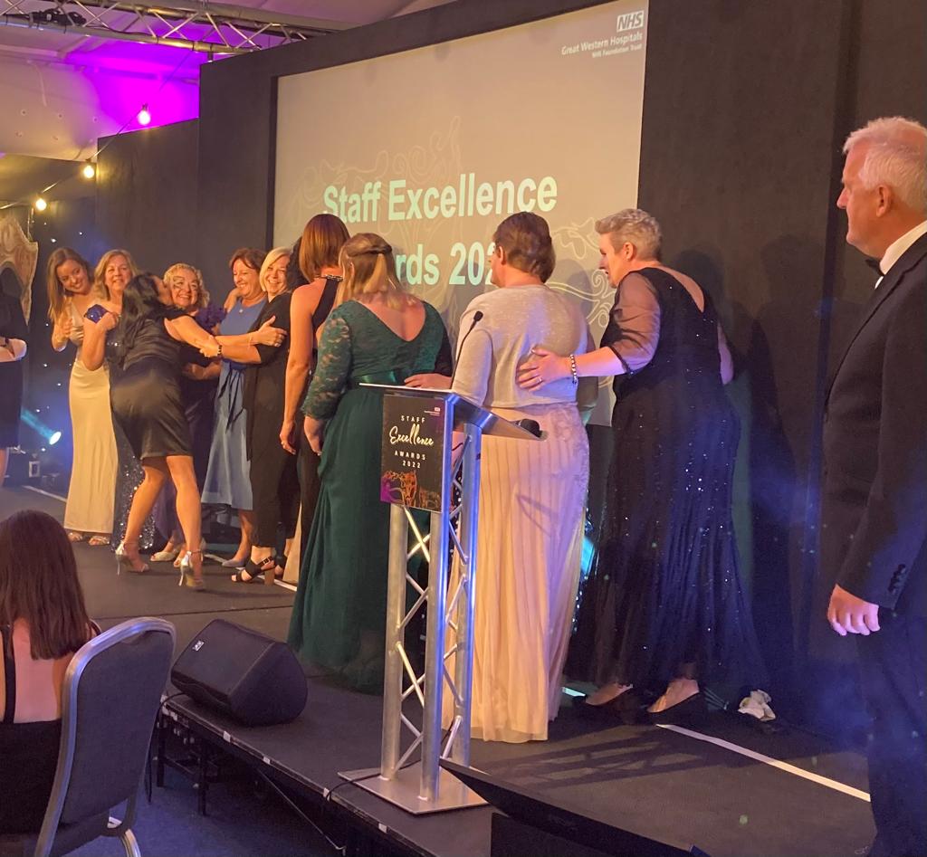 Sarah Bates tweet media