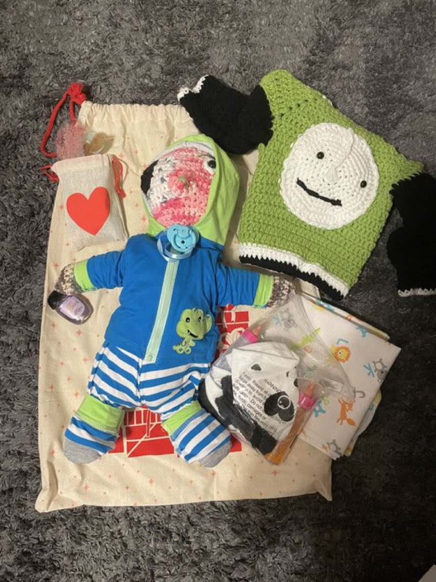 AngelicScroll95's tweet photo. Happy adoption pictures from a satisfied Guardian! I hope you all have a happy Friday, and a wonderful weekend! ๐
#AngelicApparitions #ShopUpdates https://t.co/lweulOYKzL