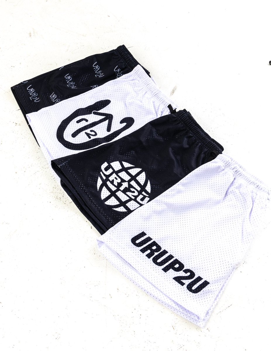 C_Coult's tweet photo. 72HR PRE ORDER

JUNE 20

4pm PST / 7pm EST https://t.co/Ai1HWMOWXB