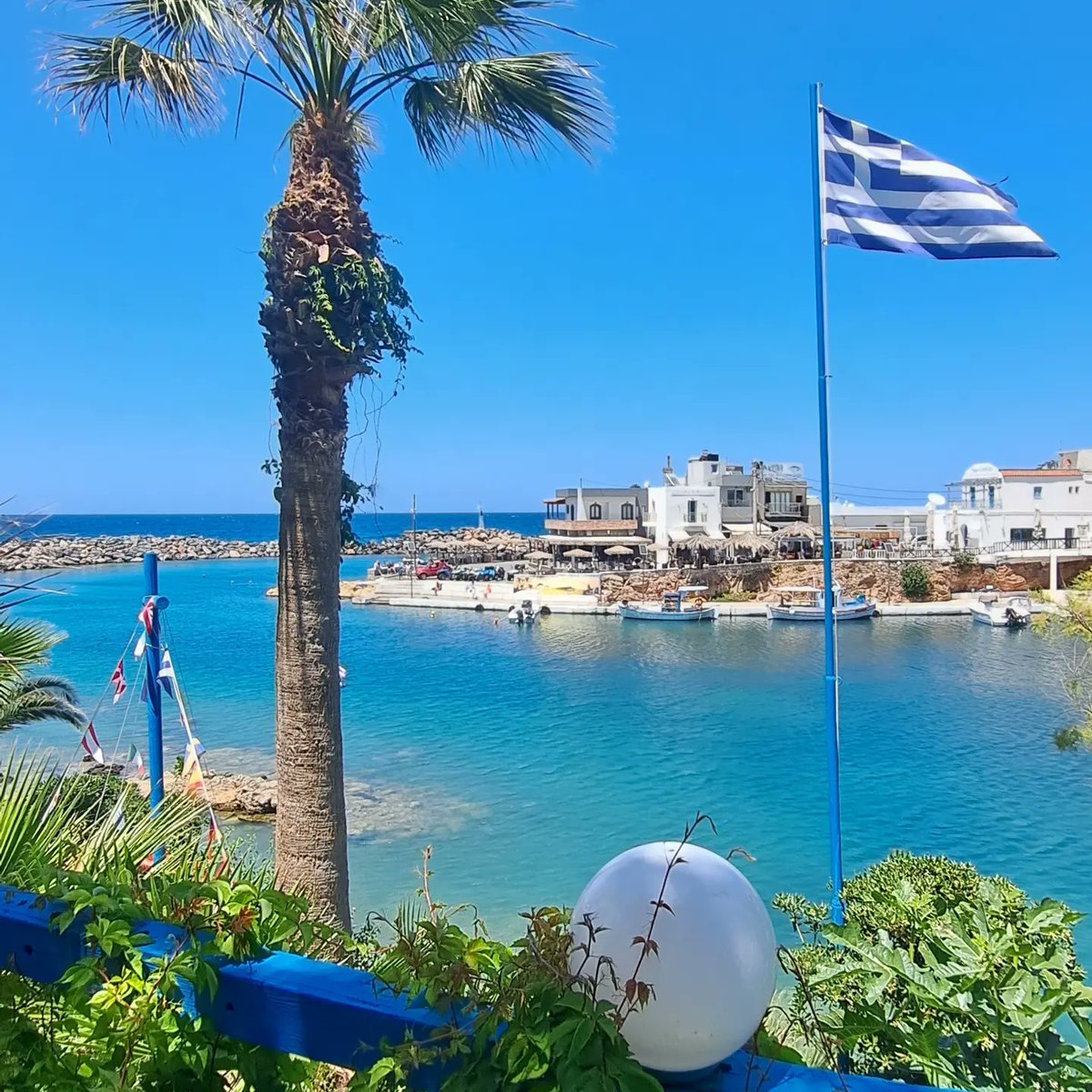 irishmorg85's tweet photo. #crete #sissi https://t.co/73RDuFFQzE