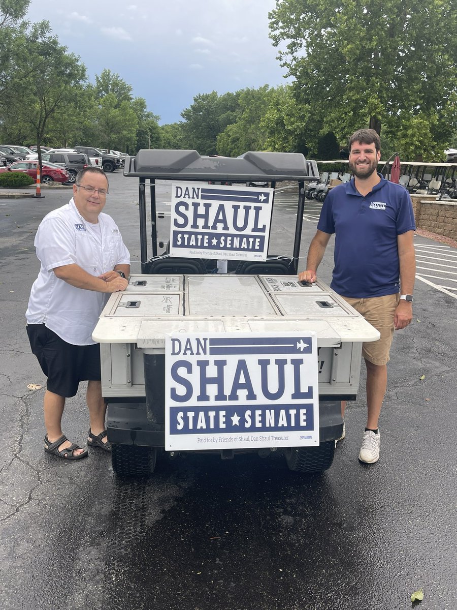 DanShaulMO's tweet photo. #TeamShaul enjoyed the morning with members of the @ArnoldChamber at their golf tournament. Great to visit with many business leaders from throughout our Jefferson County community. #ArnoldMO #JeffcoMO #moleg https://t.co/lpndhPIK1G