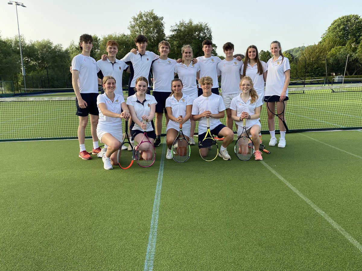 WarminsterSport's tweet photo. What a brilliant evening of sport. Our first mixed doubles fixture with @DownsideSport was a tremendous success. Amazing tennis displayed by both sides, with all matches being played in the perfect spirit- see you next year! Special thanks to Mr Hunter and Austin on the BBQ! https://t.co/uYNlqxt9w7