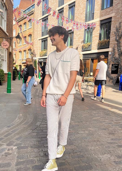 TDombrack's tweet photo. London.United Kingdom🌀 https://t.co/l9s3gkDoUV