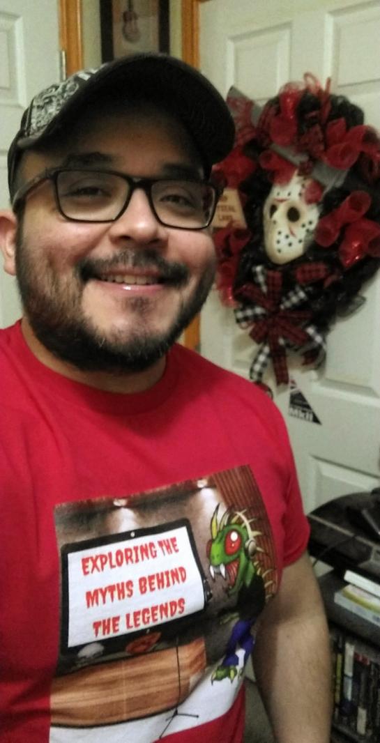 MythsBehindLgds's tweet photo. We recently passed the 2K download mark! Thanks a lot to everyone that's been supportive! 😎🎙️

What better way to celebrate than getting some podcast swag? Visit our online merch store! We offer lots of styles and colors 😸

https://t.co/wg9q0sS4AA https://t.co/sKBdDJinCT