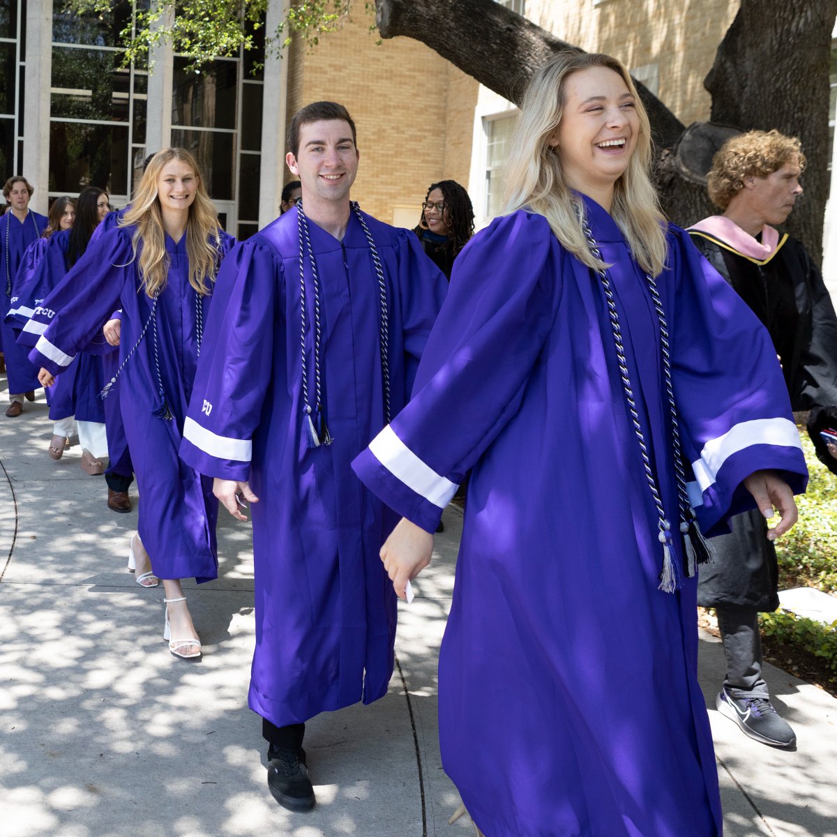 Walking into the weekend 😎
#TCU