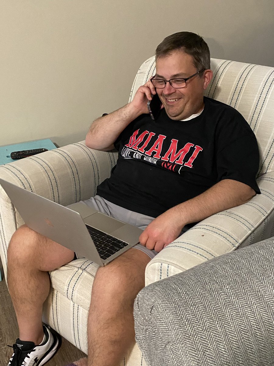 MikeDalesandro's tweet image. I love connecting with folks about our campaign to restore integrity to the Auditor’s office 📞😁 #WeLikeMike