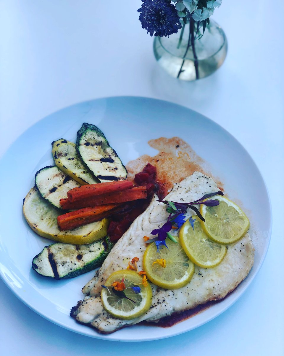 CarraraPastries's tweet photo. Branzino Special @CarraraPastries https://t.co/SxaGlw4Spe