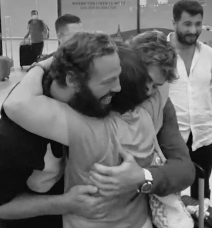 bu gece survivor 2022 allstar final yapmıştır kazanan dostluk olmuştur..
#SurvivorAllStar2022