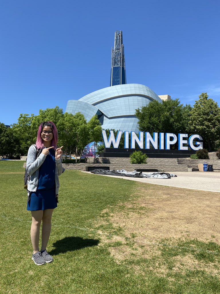 xsakuraphie's tweet photo. And that’s a wrap on #CSHRF! Absolutely *honored* to receive an Honorable Mention representing @JoelWattsLab @UoftB in the National Poster Competition
And privileged to have met Gairdner Foundation president Dr. Janet Rossant in the small group mentoring session 😎 #CSHRF2022 https://t.co/AtfFyvxJTp