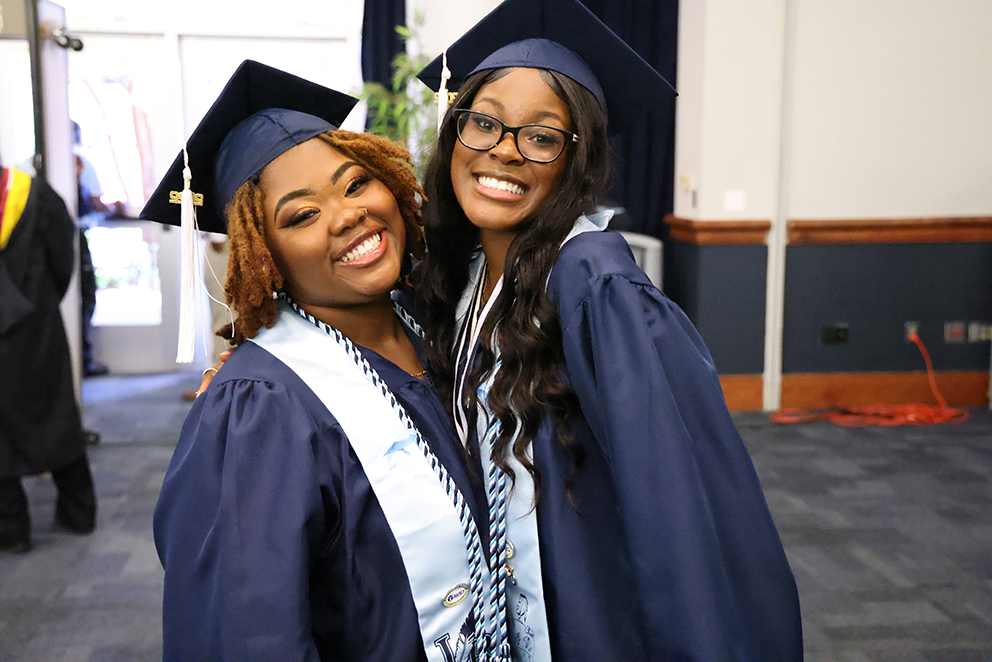 cpschoolsva's tweet photo. Braves are who they are, and RISE is what they do! 

Congratulations to the @IRHBraves Class of 2022! 🎓 https://t.co/YkKuz3ShUG