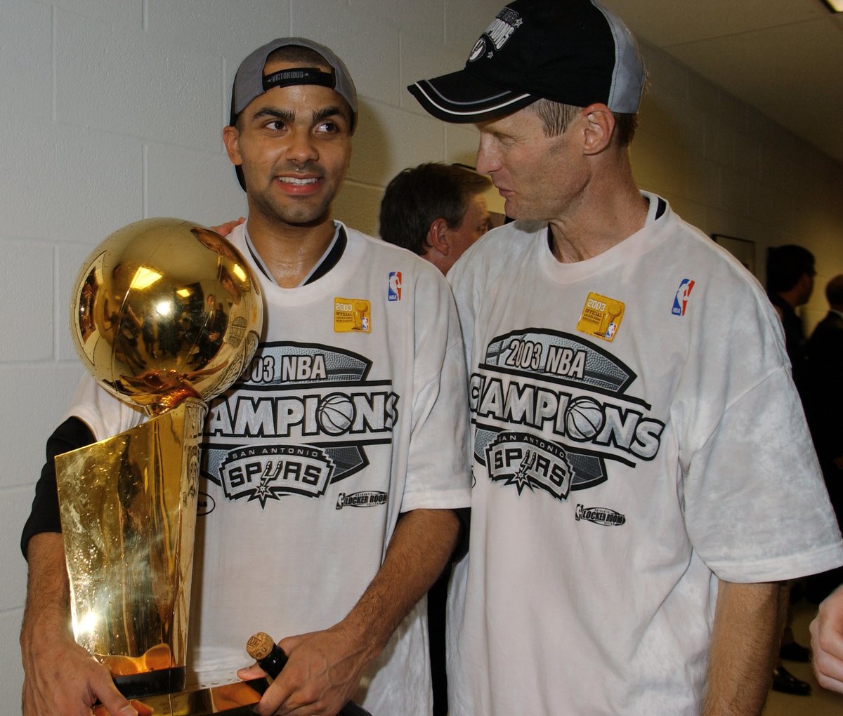 BleacherReport's tweet image. Steve Kerr's resume is unreal:

🏆 5x champion as a player
🏆 4x champion as a coach

All about the rings 💍