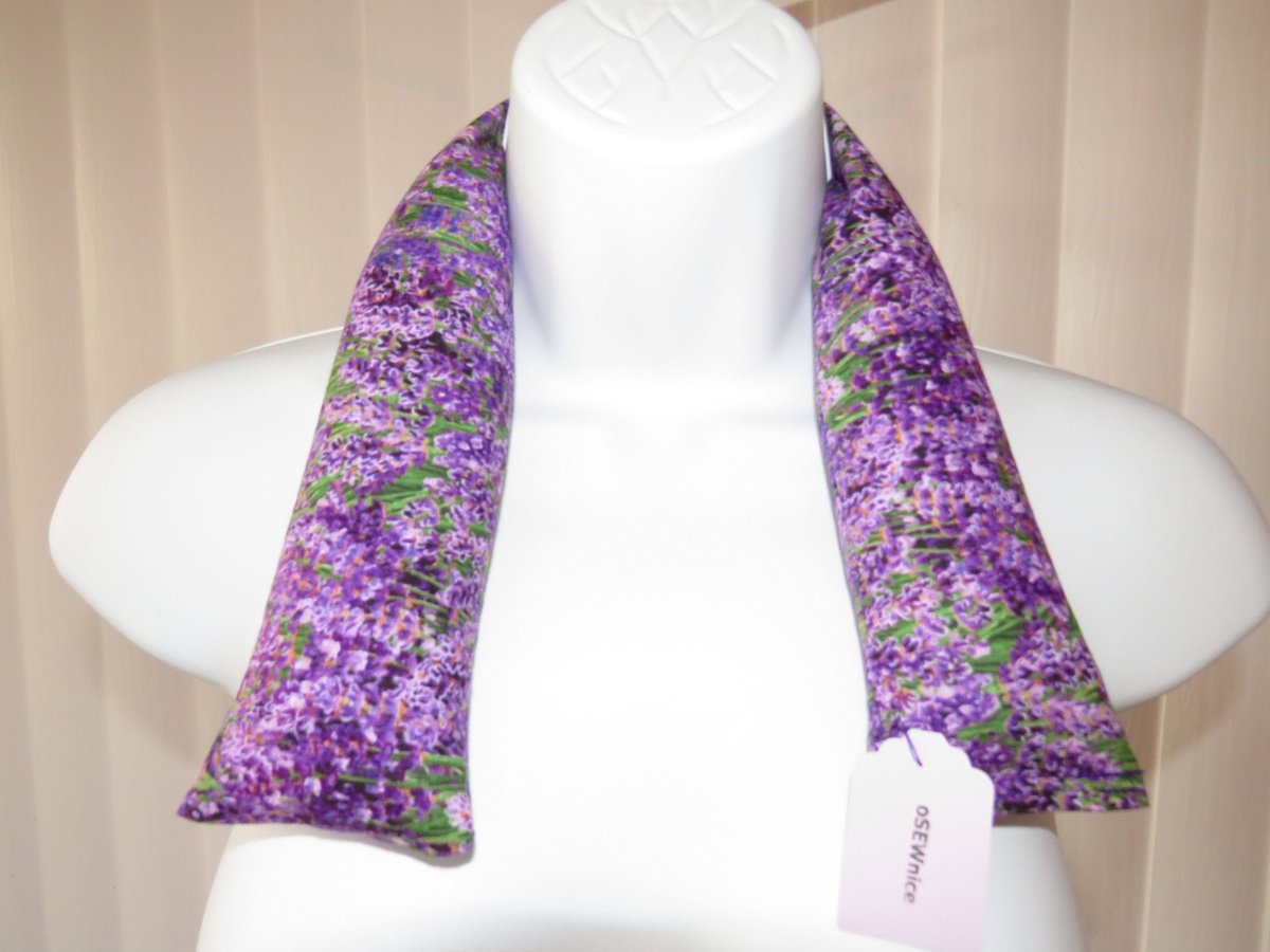 LWaythomas's tweet photo. Excited to share the latest addition to my #etsy shop: Organic Lavender Neck Wrap, Aromatherapy Lavender and Rice Heat or Cold Wrap, Sugar Skull, Chili Pepper, Horses, Bird Lavender Heat Wrap https://t.co/9Oznw25eEa #purple #lavenderneckwrap #lavenderheatwrap #microwav https://t.co/sVVpf9jcsD