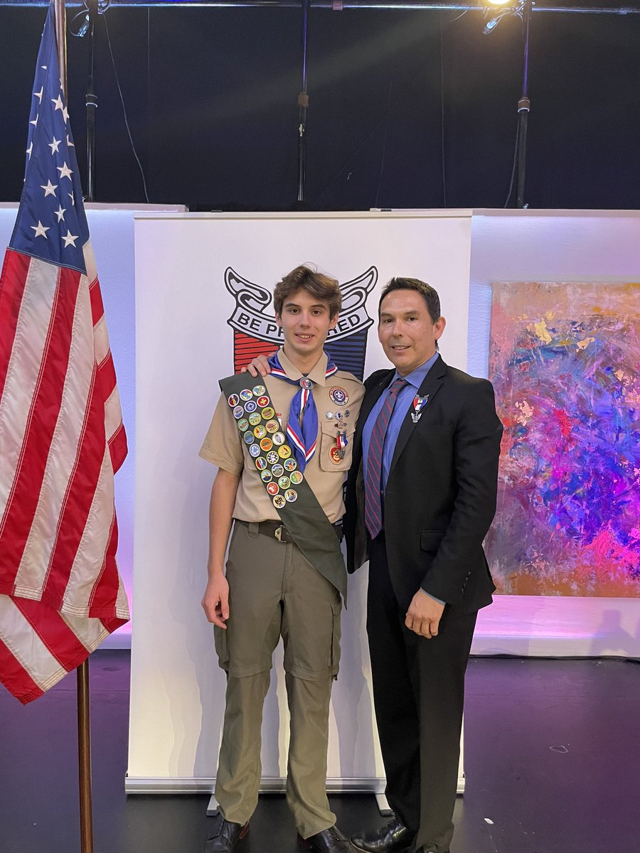 Victor_Cass's tweet photo. Last weekend in Chicago with my nephew, Charlie, at his Eagle Scout Court of Honor. Following in his Eagle Scout uncle’s footsteps. So proud of this young man #eaglescout #troop1 #Chicago https://t.co/Y9WW3ru2dF