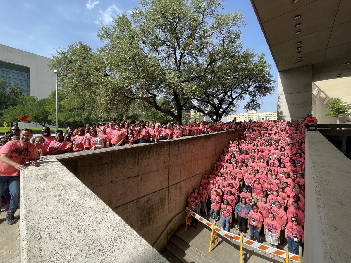 pcssdschools's tweet image. Nearly 350 PCSSD educators and administrators spent the week in Dallas for the annual AVID Summer Institute. The team learned from AVID's top educators, networked with others, and collaborated on implementation strategy for the coming year. #pcssdproud #equityandexcellence