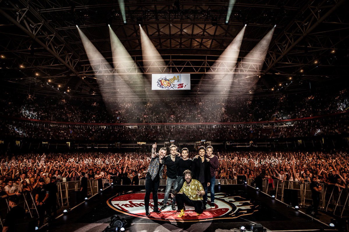stereophonics's tweet image. Thank you Cardiff 🙏🏴󠁧󠁢󠁷󠁬󠁳󠁿 #Stereophonics #oochya