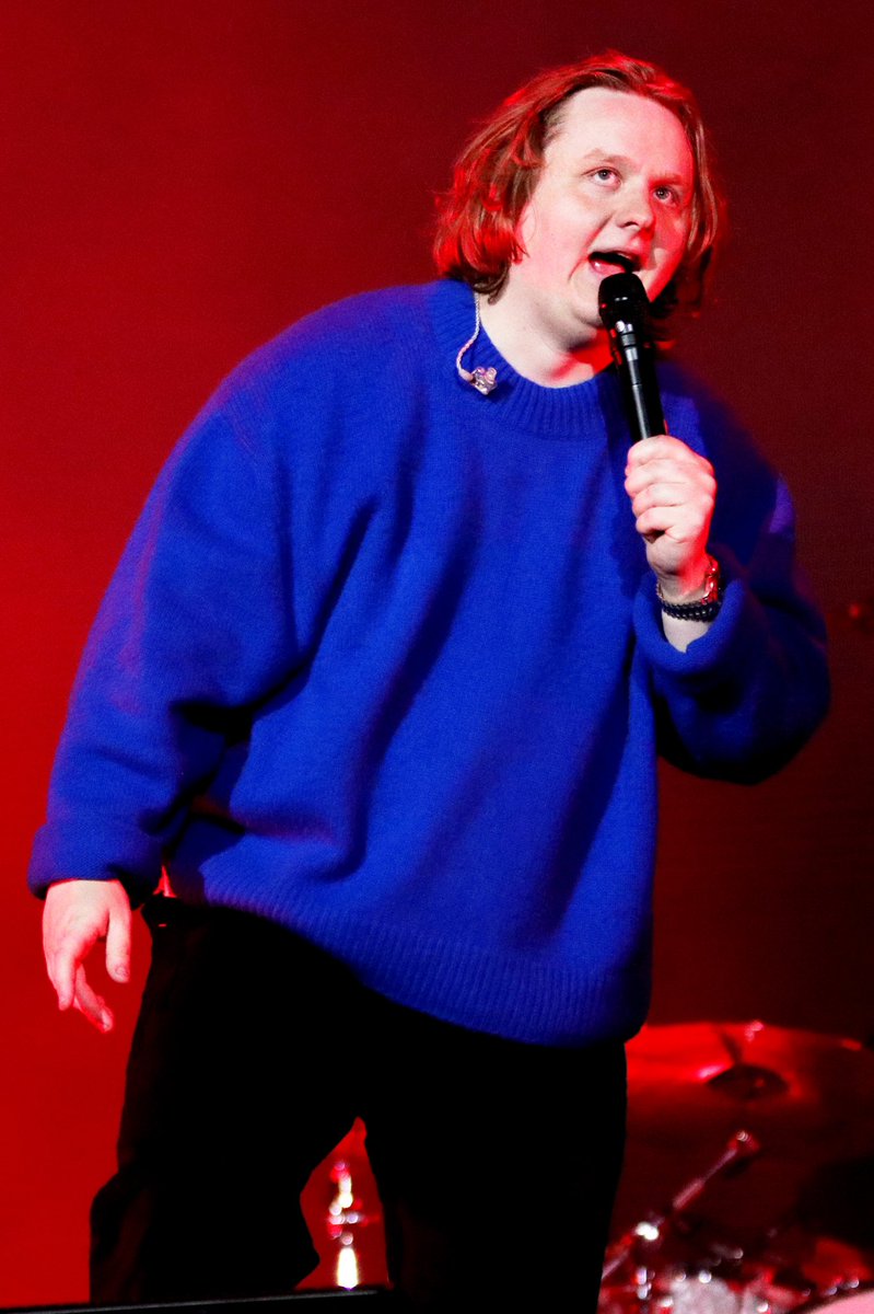 @LewisCapaldi @IsleOfWightFest #iowfest2022 #cinchxIOW #lewiscapaldi Headliner - Idle of Wight Festival 2022