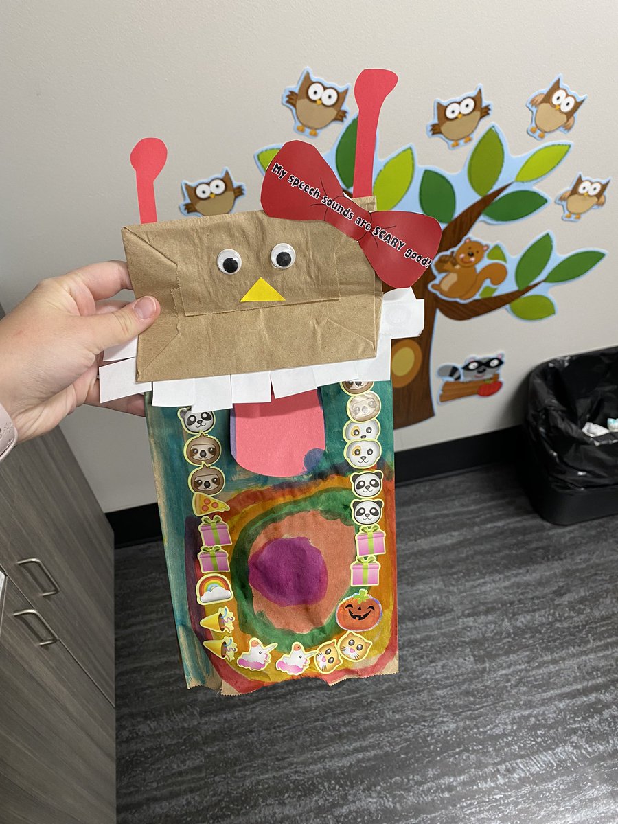 MrsPaprocki's tweet photo. I love incorporating arts/crafts and games into speech sessions- I’m all for student engagement. Here are some of my favorite ones from this past school year! 🖍 https://t.co/B1ZhcHJMP6