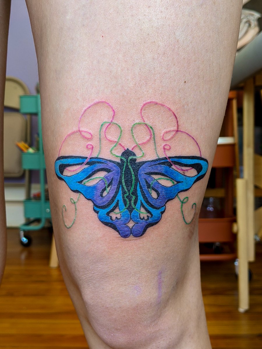 gabyschank's tweet photo. rt to help me find my next clients 💖🥰 i'm a self-taught tattoo artist in maryland! my insta is @ goobtattoos ✨ https://t.co/sNUmWAlelJ