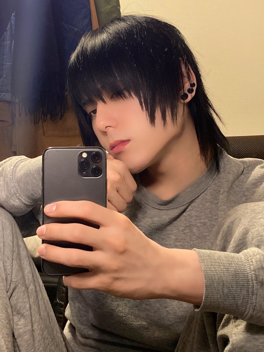 カスト tweet media