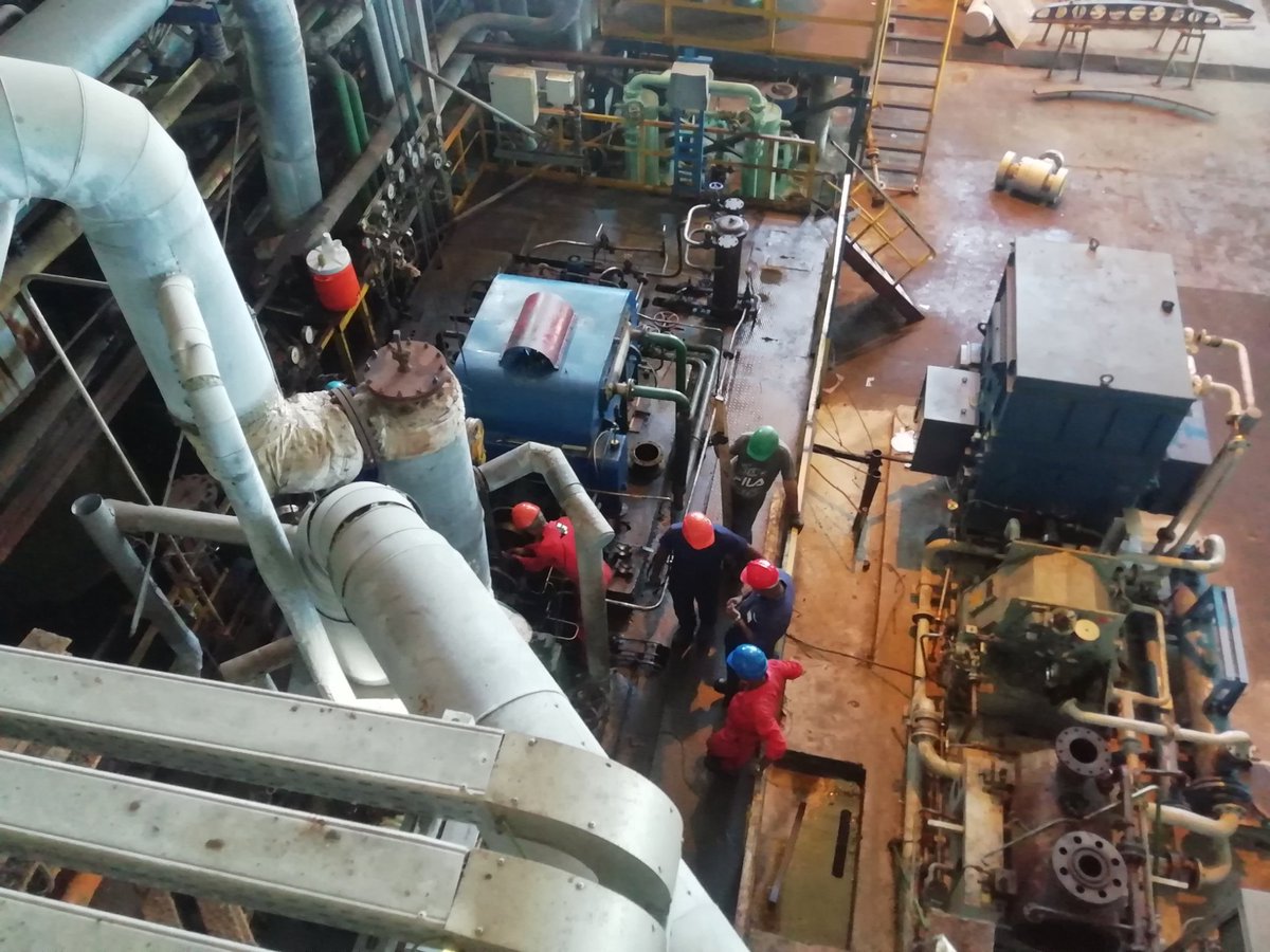 NileyanR2's tweet photo. Bajo ruido ensordecedor y sometidos a altas temperaturas, operarios de la Central Termoeléctrica Ernesto Guevara de la Serna de Santa Cruz del Norte laboran para insertar la Unidad de Generación número tres al sistema electroenergético nacional. https://t.co/pW9or6VxsN