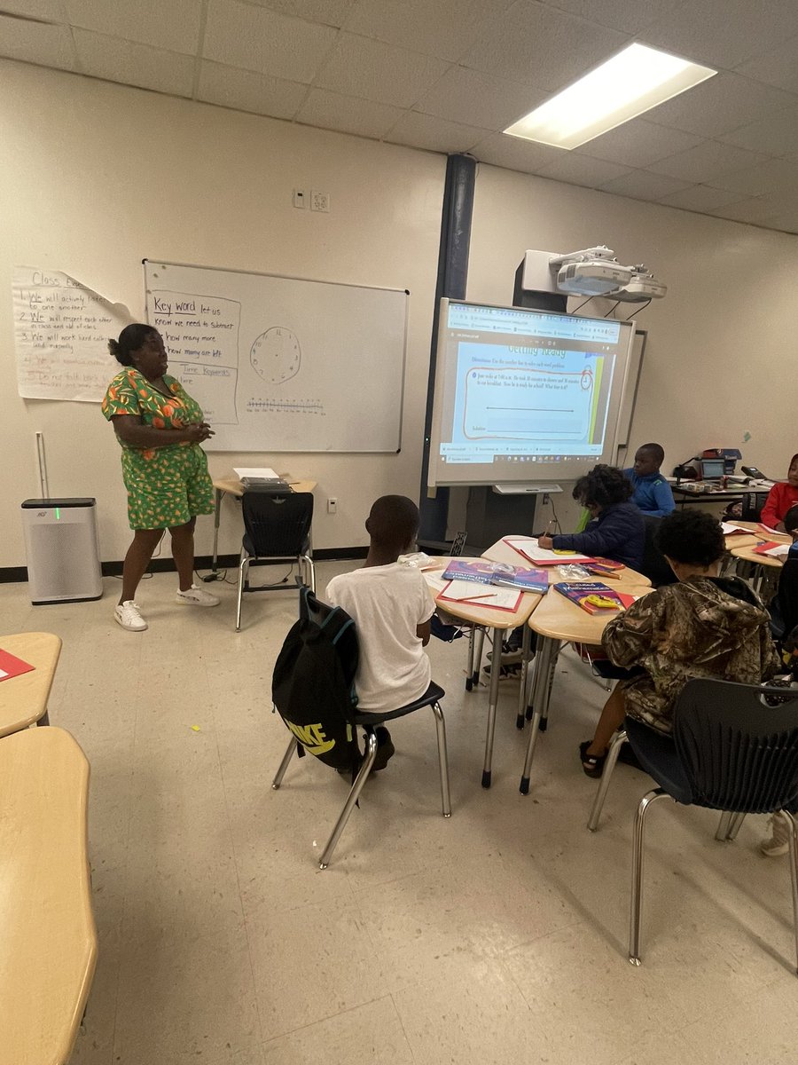 DrJoseLLopez's tweet image. Great things are happening at our summer school program!