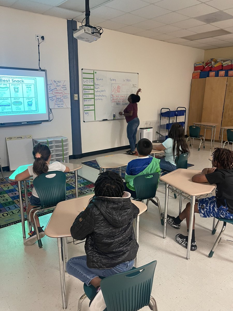 DrJoseLLopez's tweet image. Great things are happening at our summer school program!