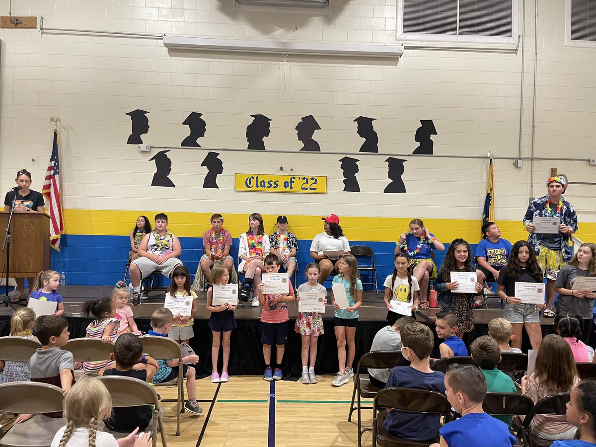 FSD_MrsConklin's tweet photo. Congratulations to all the award winners today! https://t.co/NAHW5YYhqW