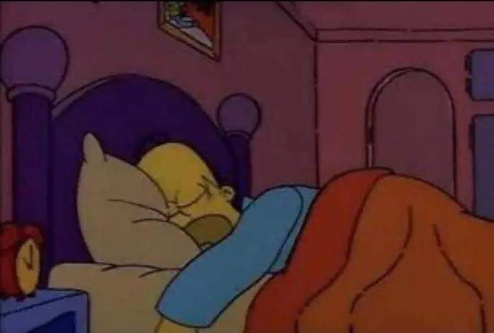 EtMeSolta's tweet photo. "Quais os planos pro final de semana?"

Eu: https://t.co/eLDBM4snKJ