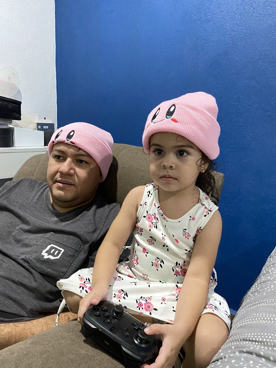 IvoniuxGG's tweet photo. Mi hermosa kirby ❤️❤️❤️ https://t.co/Nhsa0WoCG2