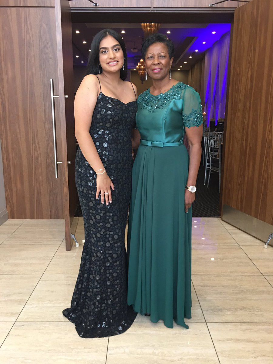 gayle_lola's tweet photo. Celebrating @HMBSSBlizzards PROM2022 @PeelSchools with 251 students in attendance. https://t.co/6QwYTA77XT