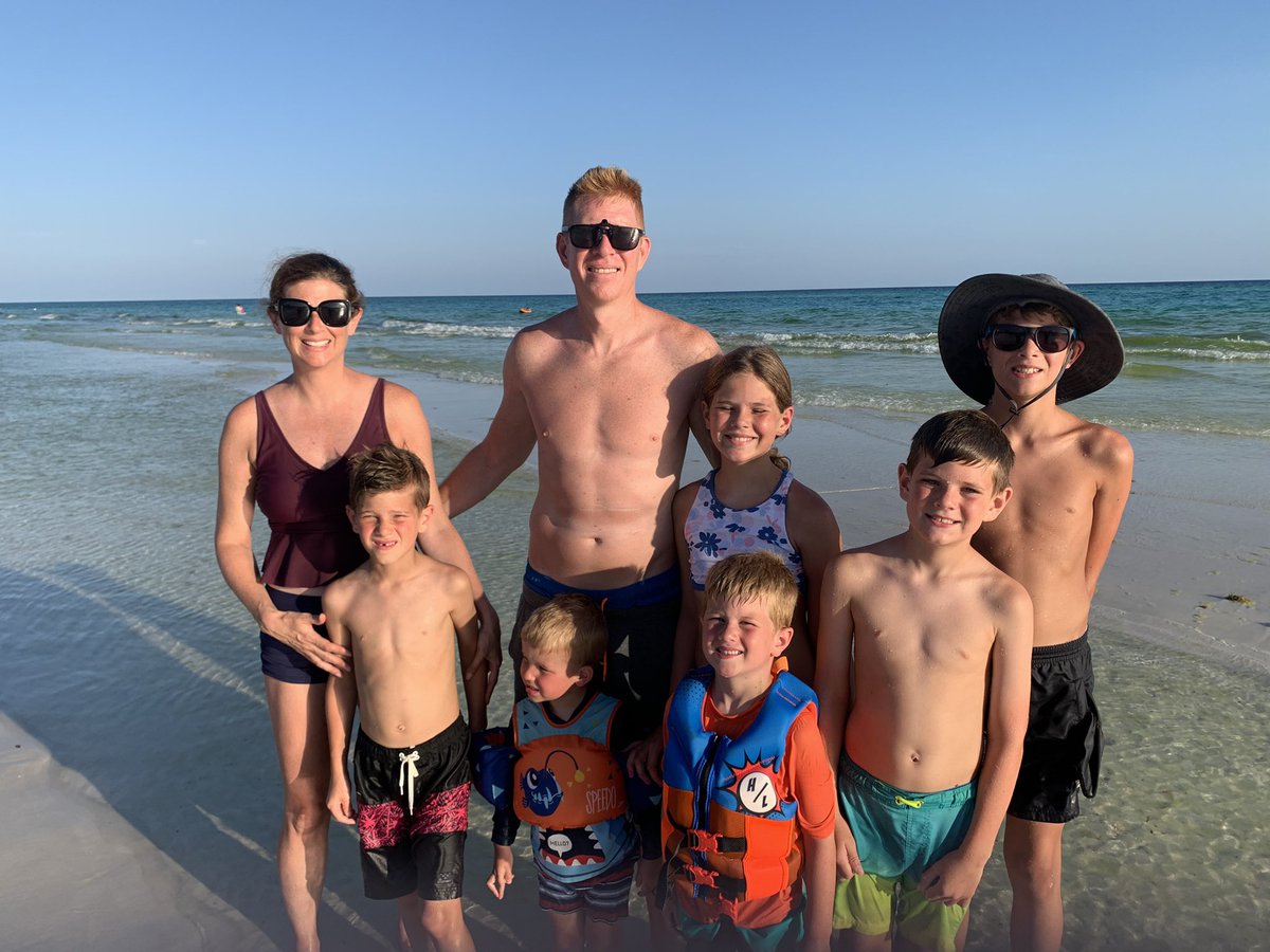 jeremiahhurt's tweet photo. #dabeach #lastday
@ReformedMike ghosted me 😂 https://t.co/u129e5oxvp