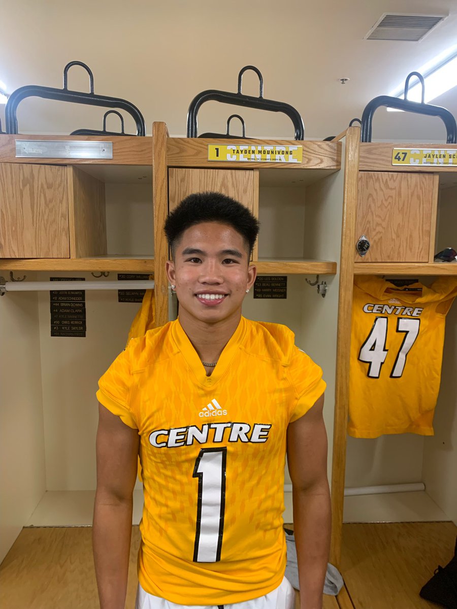 MounivongTayden's tweet photo. After a great conversation and visit with @CoachAndyFrye I am blessed to receive my first offer from @CentreFootball 💛🤍 

@devinbice88 @CoachB_CAUDILL @TNSelect7V7 @StewartsCreekFB @LesGreer https://t.co/4A6W0606pp