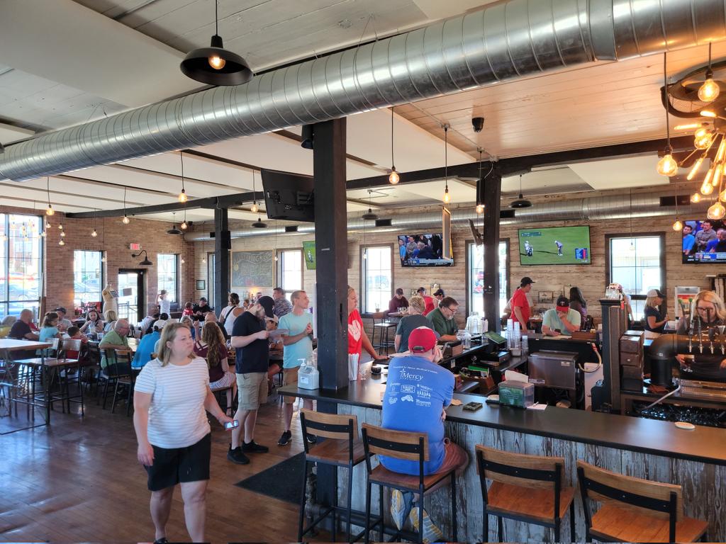 Quick stop at <a href="/textilebrews/">Textile Brewing Company</a> in between <a href="/BaseballFactory/">Baseball Factory</a> <a href="/BallparkHeaven/">All-Star Ballpark Heaven</a> tournament games in <a href="/Dyersville/">Dyersville</a> ⚾🌽⚾🌽⚾🌽