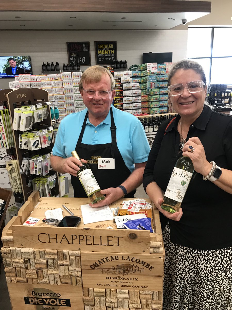 Giania that owns #Baronefini came to see me. Love everything Italia