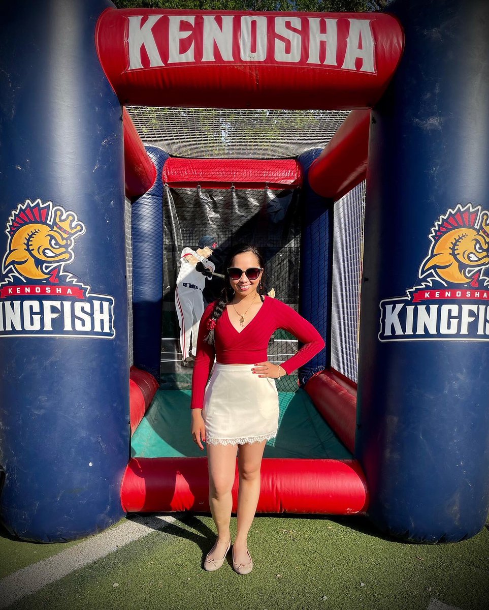 KatDeLeonMusic's tweet photo. Excited to be back singing the national anthem at the baseball league this season at @KenoshaKingfish stadium! #gokingfish #kenoshakingfish #katdeleonmusic
Dates:
24July2022 & 31July2022 https://t.co/KT3ORDAf6Q