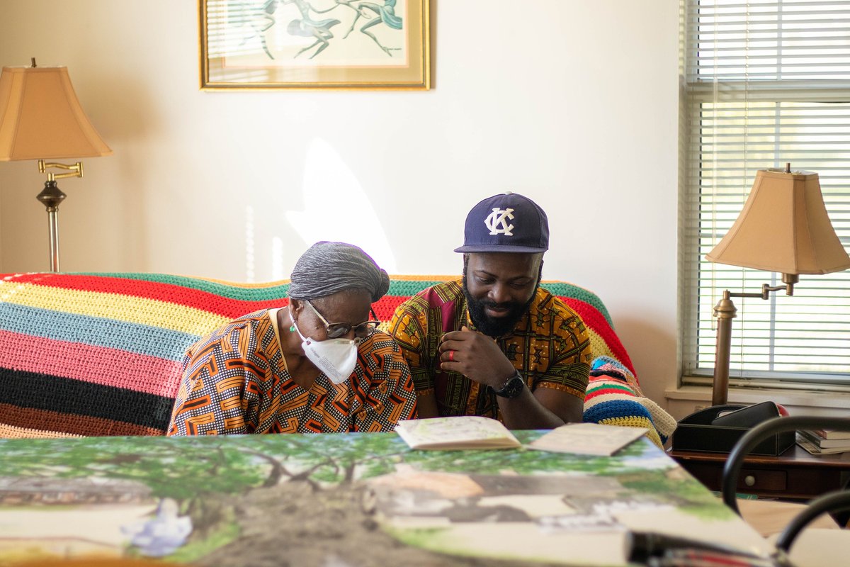 Some BTS from our engagement with @davidsoncollege. It's a team effort!

Executive Producer: <a href="/dave_hasWingz/">David J. Butler 🧩</a> 
DP: <a href="/JoshaunAnderson/">Joshaun Anderson</a> 
Sound &amp; Camera Operator: <a href="/Asa_kryst/">Asa Kryst</a> 
PA:  Greg Smith
BTS Photography: Lauren Epps

#ItsHueHouse