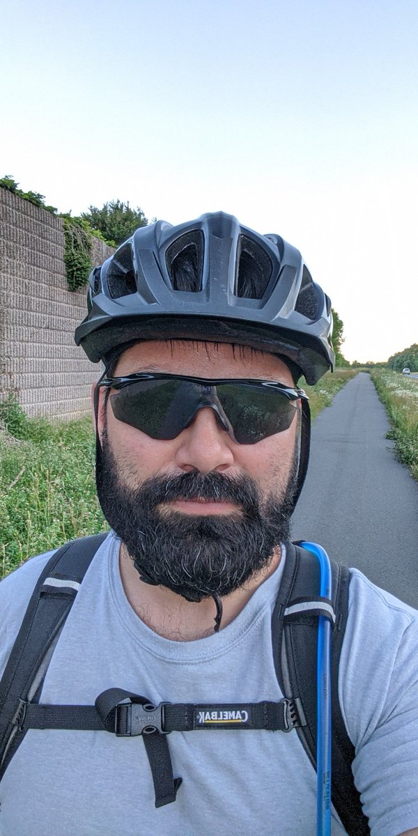 mannyahuerta's tweet photo. it might be time to trim the beard when a bug flies into while you're biking it and you don't immediately find it https://t.co/N12NBKeggs