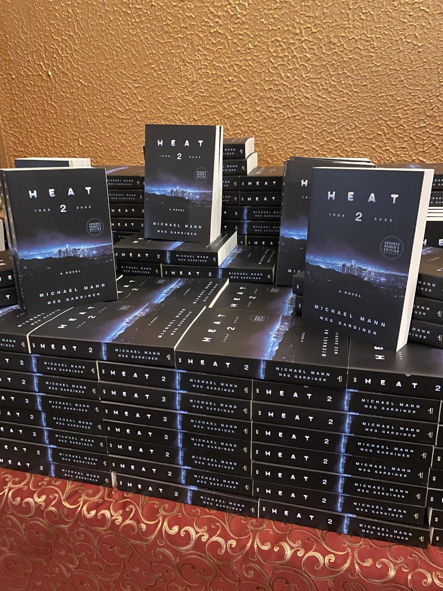 donwinslow's tweet photo. 500 lucky people attending the HEAT reunion screening tonight with Al Pacino and Robert DeNiro in New York City were gifted with an early copy of HEAT 2, Michael Mann's first novel (w/ @MegGardiner1) and a sequel/prequel to his iconic film!

Heat 2 out August 9 from @MichaelMann https://t.co/audLSdmKqx