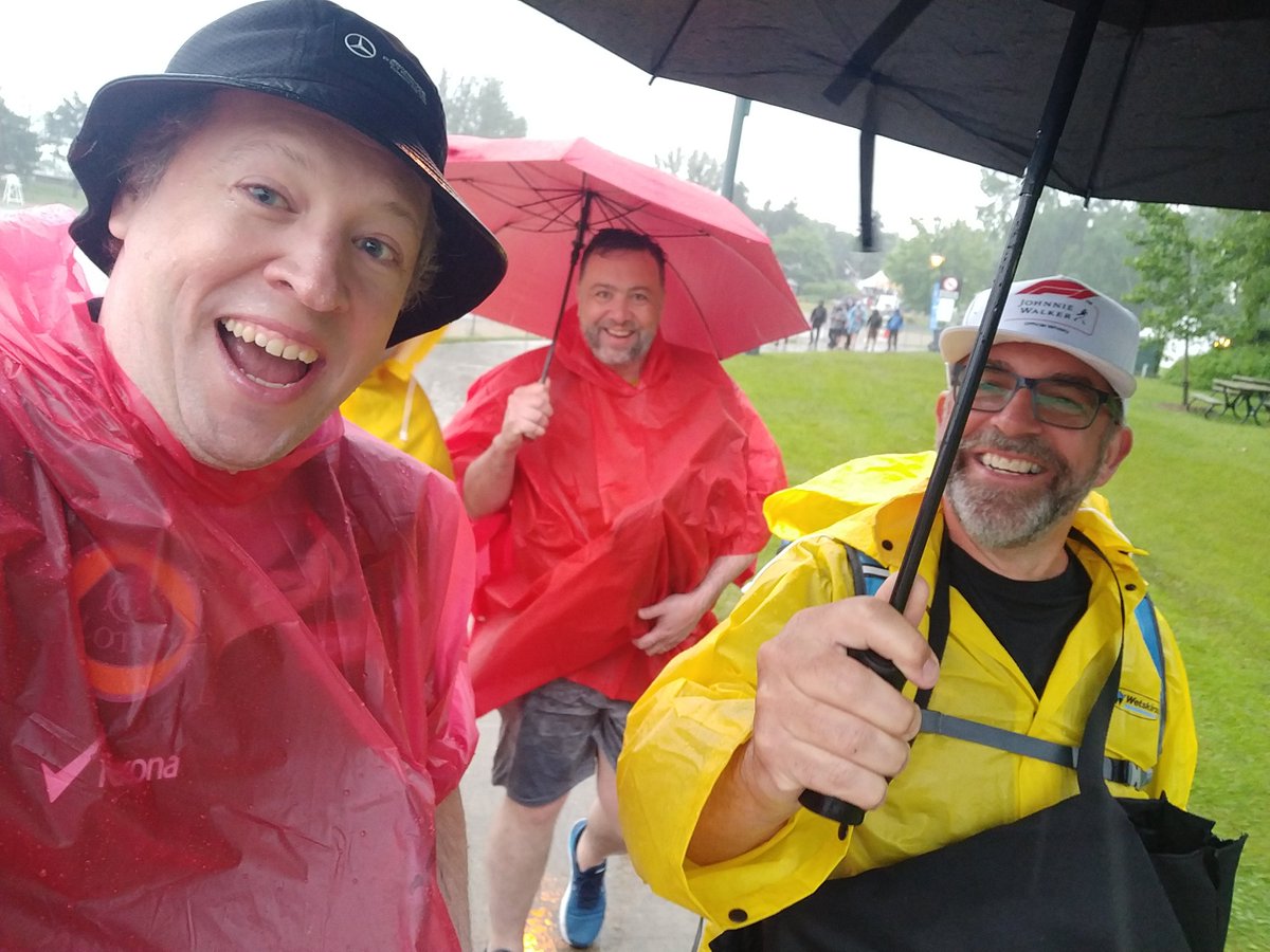 brucefrenchca's tweet photo. Awesome time watching racing in fabulous weather! #CanadianGP #TrackTV https://t.co/vrYvTYDokv