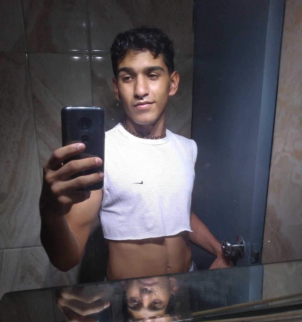 sin_combre15's tweet photo. #sexyboy #gay #pride https://t.co/FEG7CVMTWU