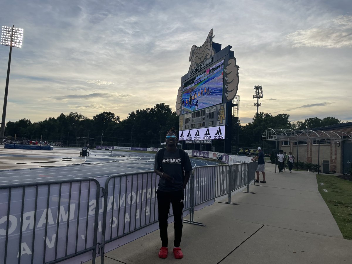 Brandon Butler tweet media