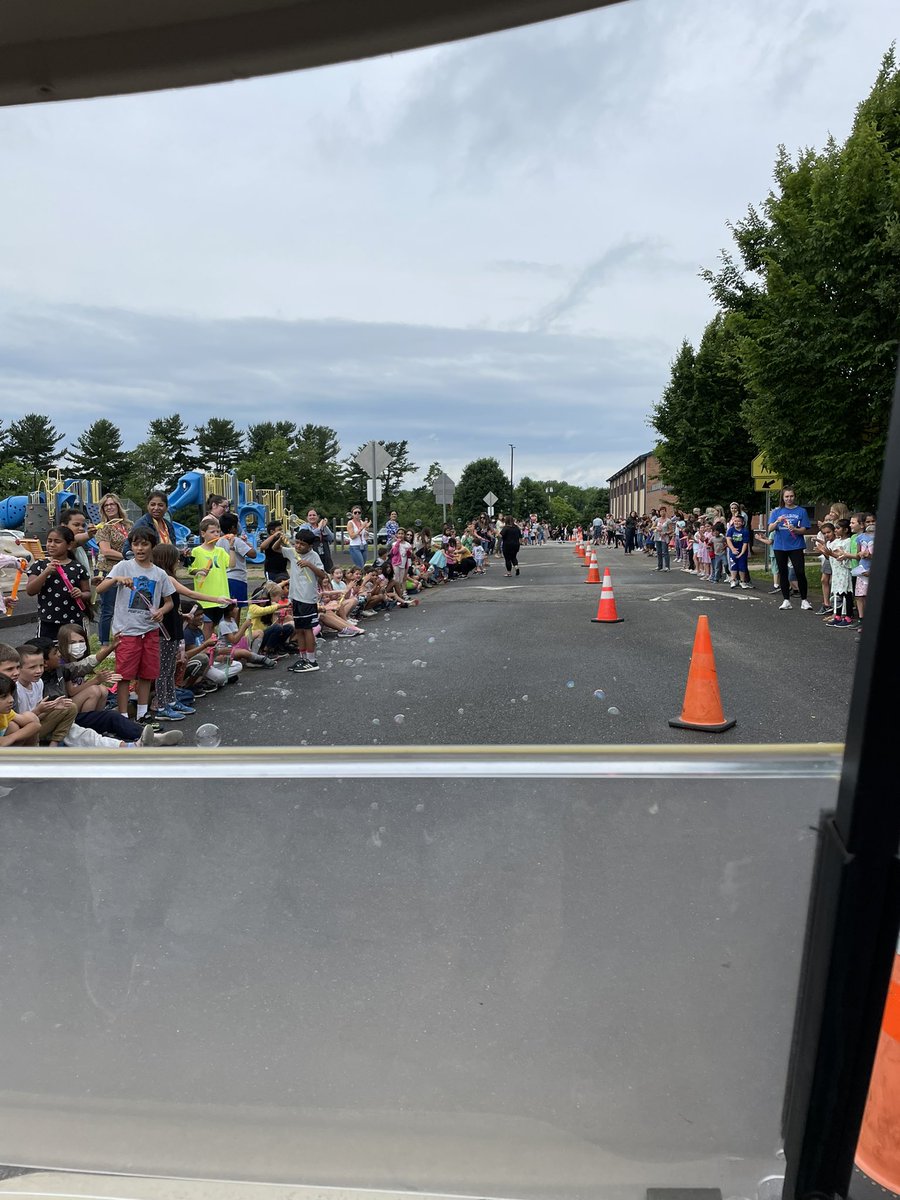 ☀️🕶That’s a wrap on the ‘21-‘22 school year! It’s been an honor to work alongside such a hardworking and dedicated staff during a challenging year. I have seen growth in all of you and our students! Have a wonderful summer! 😎⛱ #RvilleProud