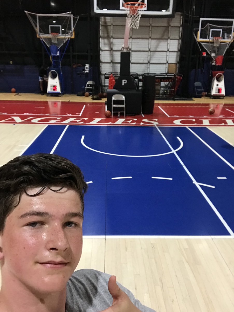 Getting that work in ⁦<a href="/TPFBasketball/">The Practice Facility</a>⁩