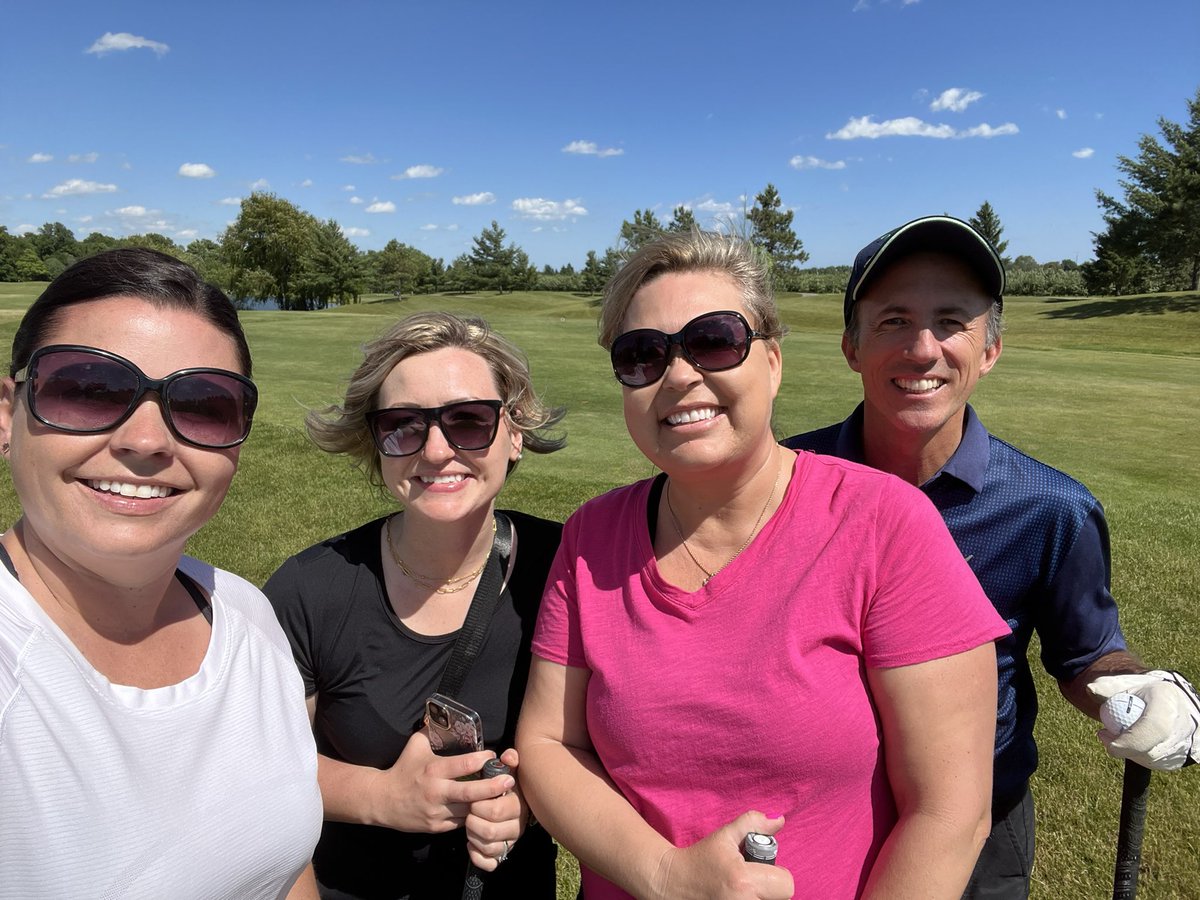 JulieCMann's tweet photo. Great day at the Simcoe Chamber of Commerce Golf Tournament today with the team from Rosewood Simcoe and Blair from Roulston's Pharmacy @SimcoeChamber @RosewoodSimcoe @RoulstonsPharmacy https://t.co/nnIkOOMAzR