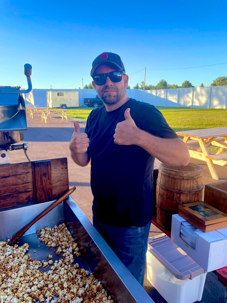 MegaCone London tweet media