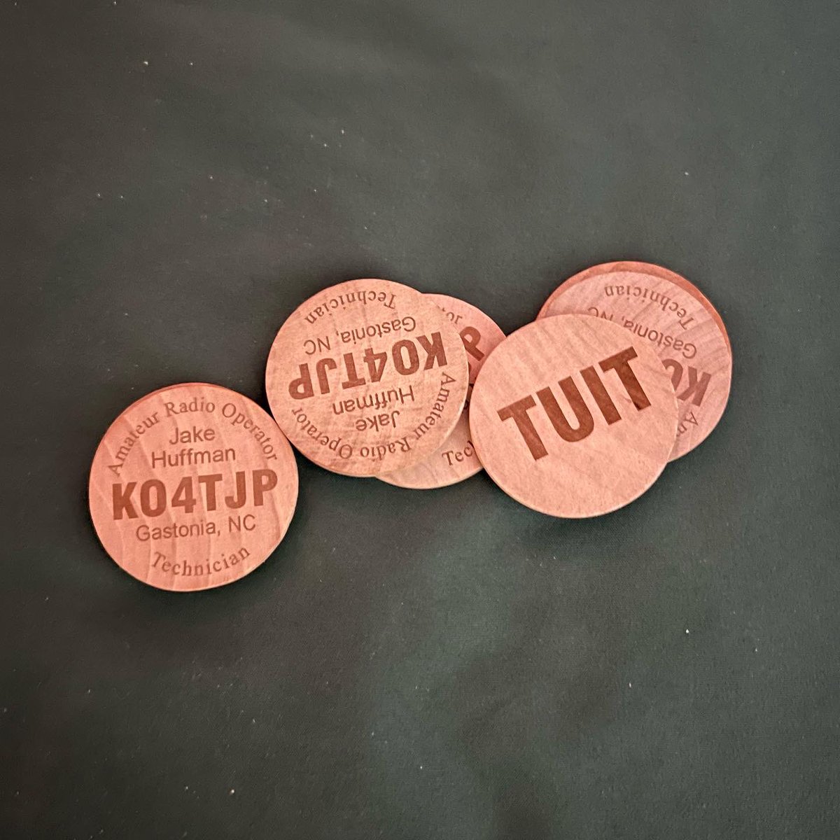 KO4TJP's tweet photo. Received my new name tag and TUIT tokens from @hamcrazystore today (6/17/22).
#AmateurRadio #HamRadio #TUIT #KO4TJP #HamCrazy #Custom https://t.co/ZhJxMHq7wt