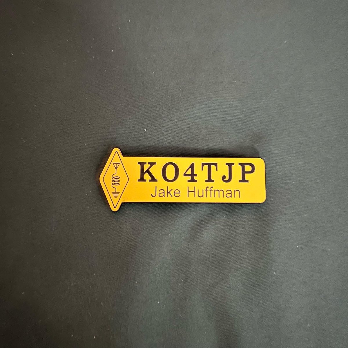 KO4TJP's tweet photo. Received my new name tag and TUIT tokens from @hamcrazystore today (6/17/22).
#AmateurRadio #HamRadio #TUIT #KO4TJP #HamCrazy #Custom https://t.co/ZhJxMHq7wt
